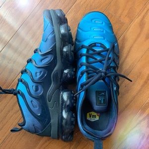Nike Air Vapormax plus - Blue (worn only once!)